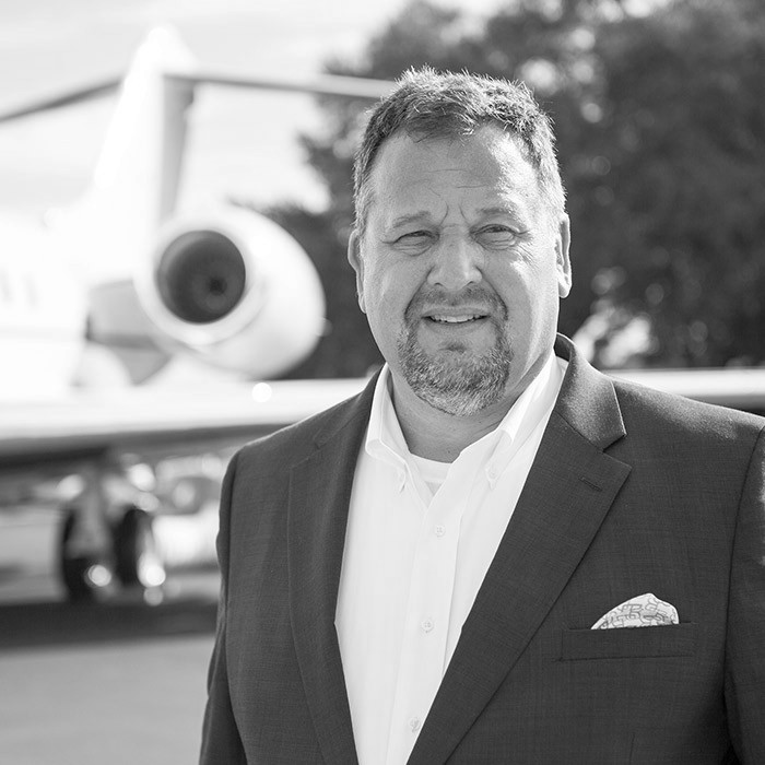 Mark Serbenski - Directeur des ventes - Avions d'occasions - États-Unis (IL, IN, MI, WI)